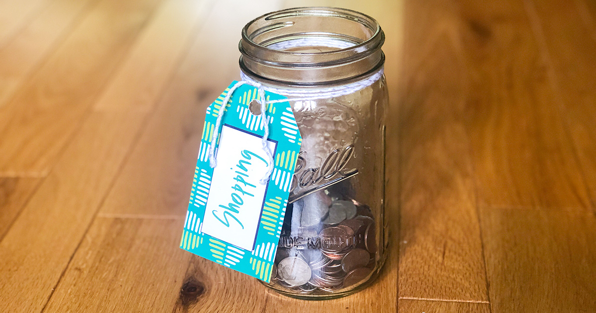 Money jar with shopping tag